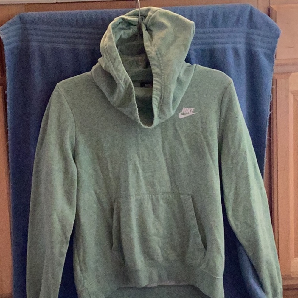 Nike high collar hooded sweatshirt, women MEDIUM.